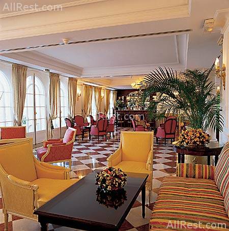 Hotel Villa Belrose 2